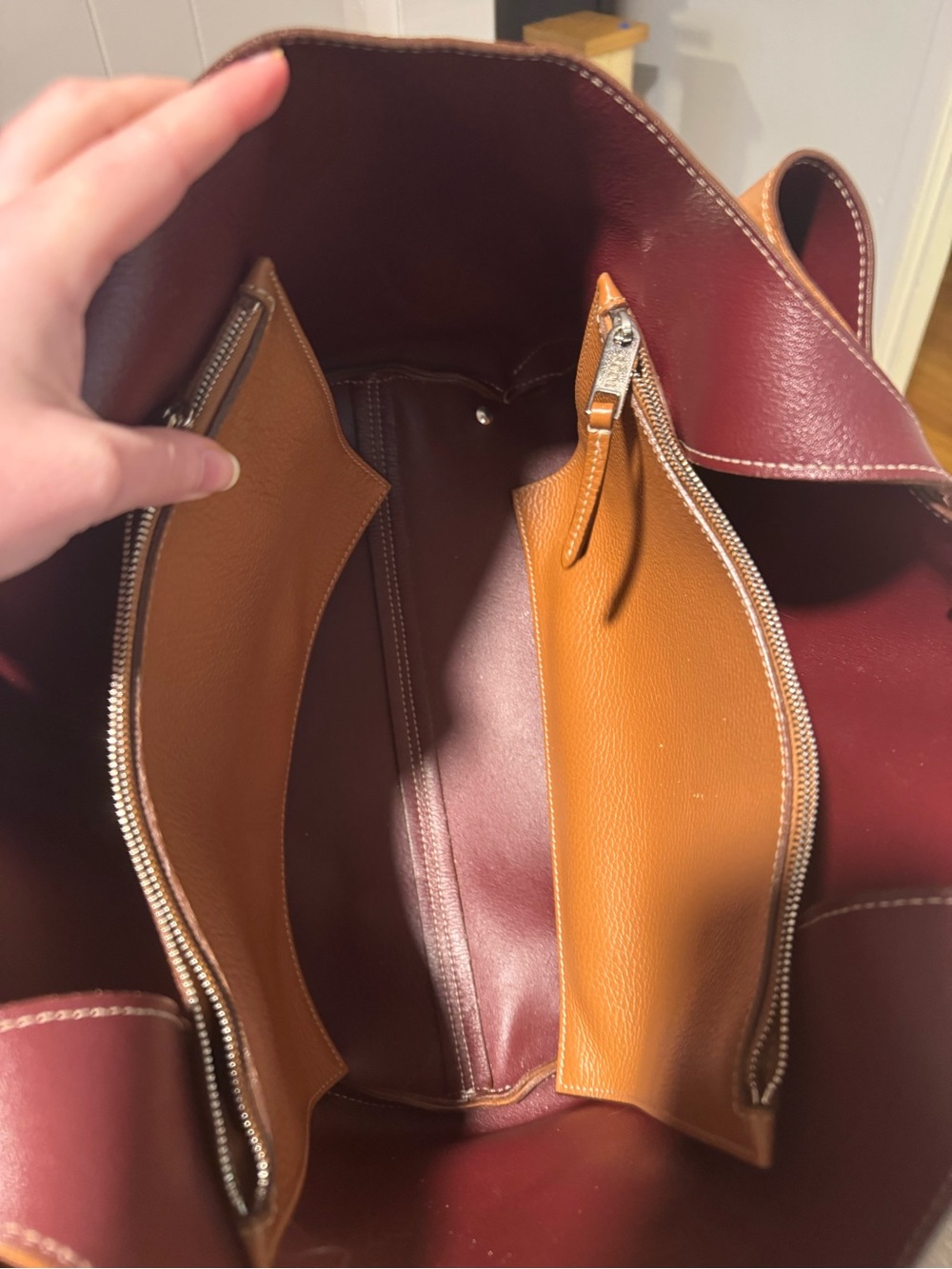 Tod’s Apa Medium Tote - Picture 8 of 8